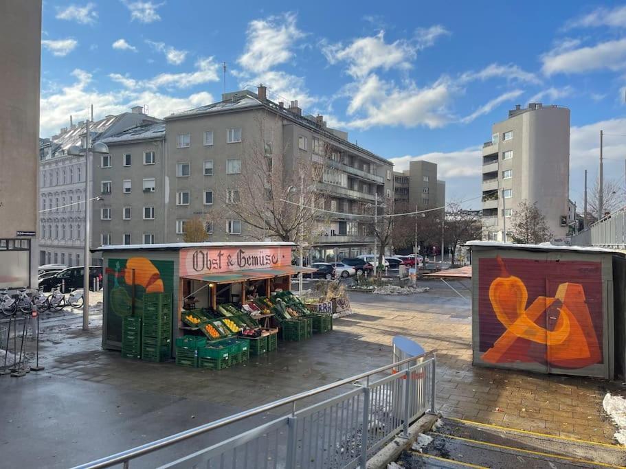 Apartment In Wien Mariahilferstrasse/Schwendermarkt Bagian luar foto