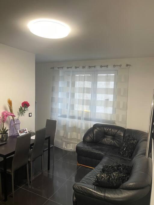 Apartment In Wien Mariahilferstrasse/Schwendermarkt Bagian luar foto